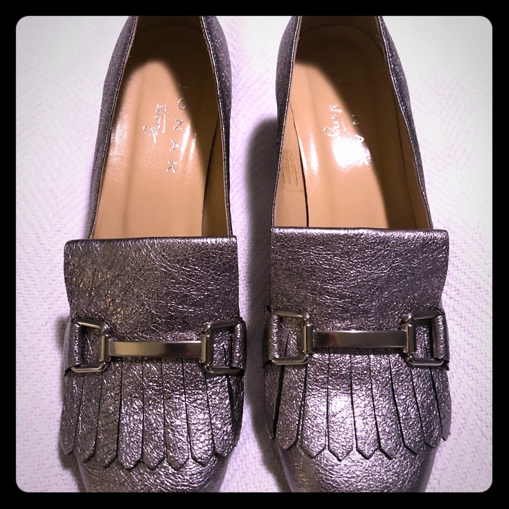 Jonak Story metallic silver pumps sz 38 never worn
